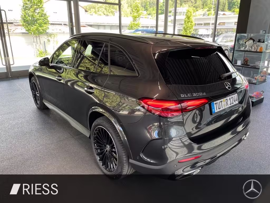 Mercedes-Benz GLC 300 d 4M AMG+AHK+PANO+360°+DIGITAL-LIGHT+MEM GLC 300 - Bild 5