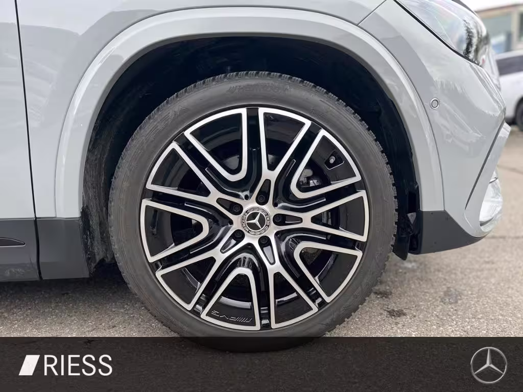 Mercedes-Benz GLA 200 ACC AHK AUT Kam. KlimaA LED LM PDC Pano GLA 200 - Bild 16