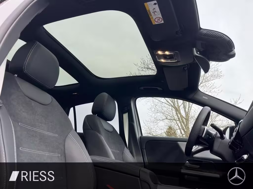 Mercedes-Benz GLA 200 ACC AHK AUT Kam. KlimaA LED LM PDC Pano GLA 200 - Bild 18