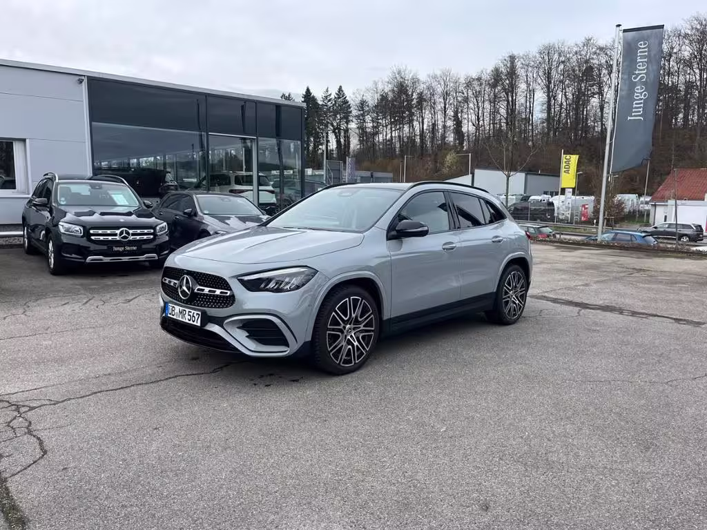 Mercedes-Benz GLA 200 ACC AHK AUT Kam. KlimaA LED LM PDC Pano GLA 200 - Bild 2