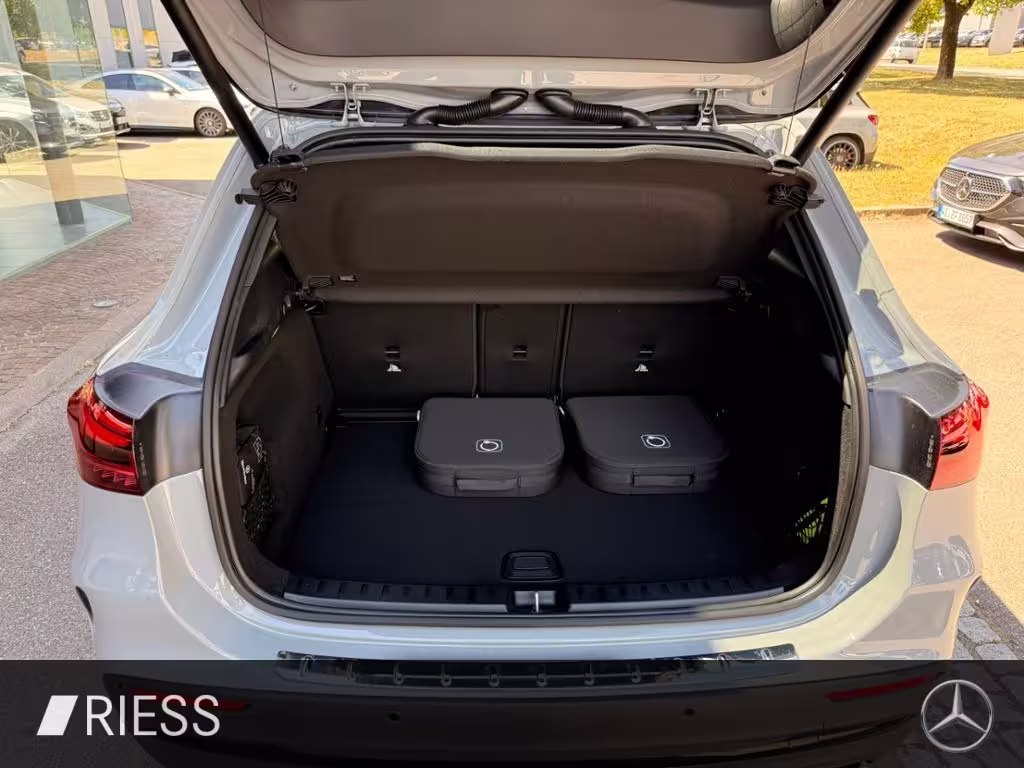 Mercedes-Benz GLA 250 e mit EQ Hybrid Technologie 360 ACC AHK GLA 250 - Bild 16