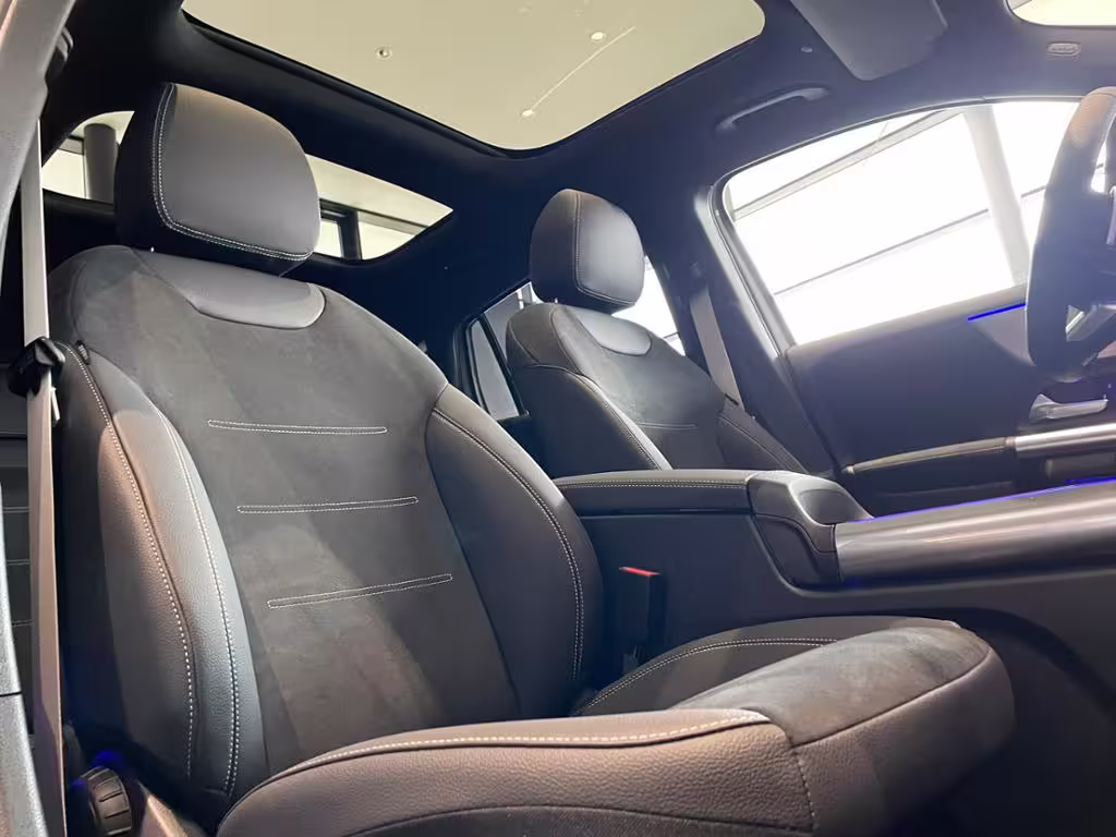 Mercedes-Benz GLA 250 e AMG+PANO+DISTRONIC+KEYLESS+MULTIBEAM+ - Bild 10