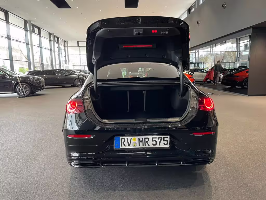 Mercedes-Benz CLA 200 AUT DynLicht Fernlichtass. KeyLess LED CLA 200 - Bild 16