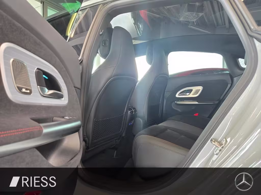 Mercedes-Benz CLA 220 4M AMG+AHK+PANO+19+HUD+MULTIBEAM+BURM3D CLA 220 - Bild 4