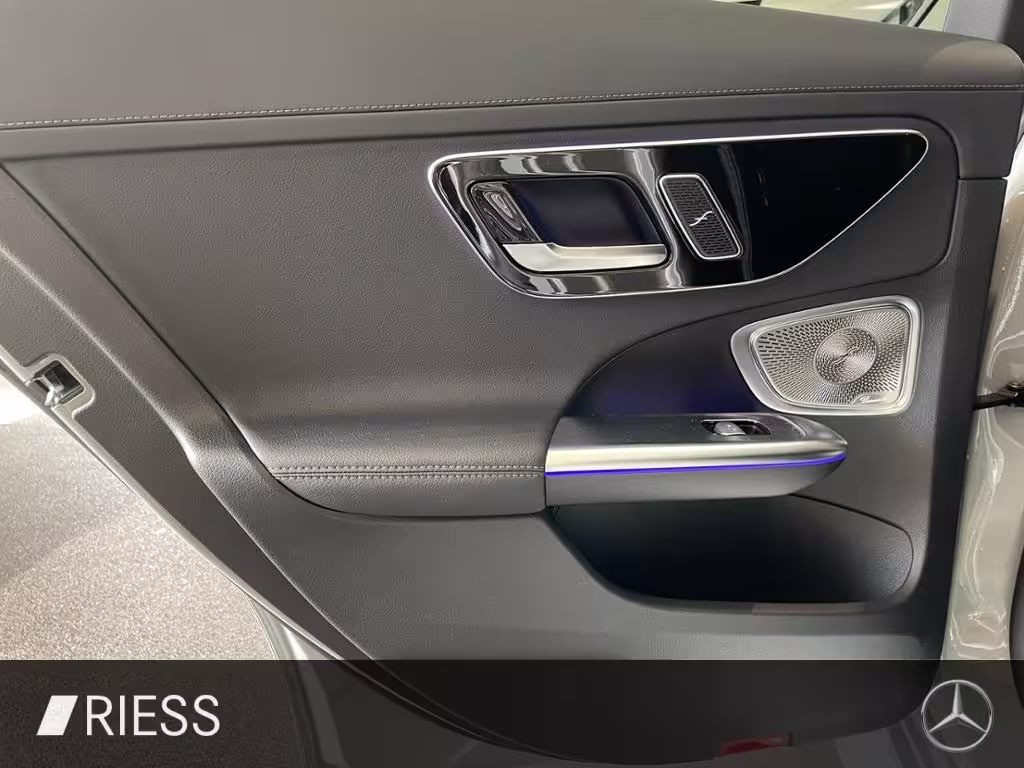 Mercedes-Benz C 220 d T 4M AMG+PANO+AHK+DISTR+KEYL+MEM+DIGI L+ C 220 - Bild 6