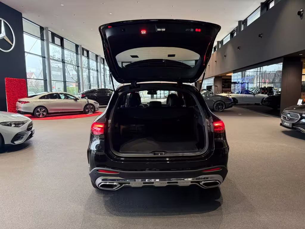 Mercedes-Benz GLC 300 de AMG+AHK+DISTRONIC+DIGI LIGHT+KEYL+360 - Bild 17