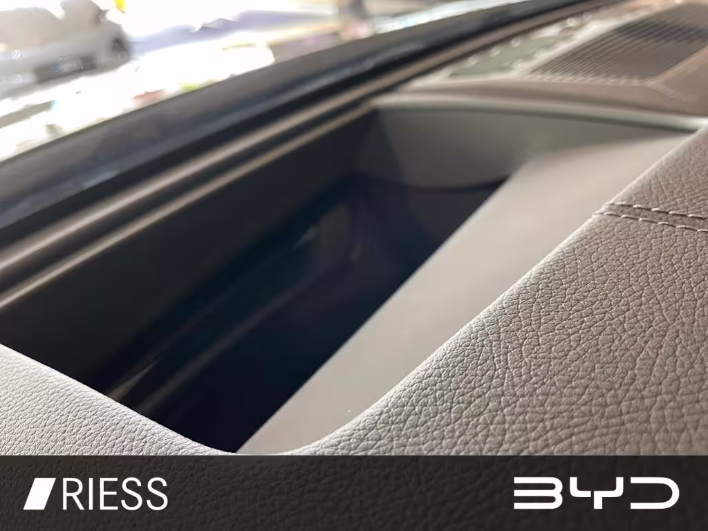 BYD SEAL U DM-i Design  360 AUT DynLicht HUD Kam. LM - Bild 16