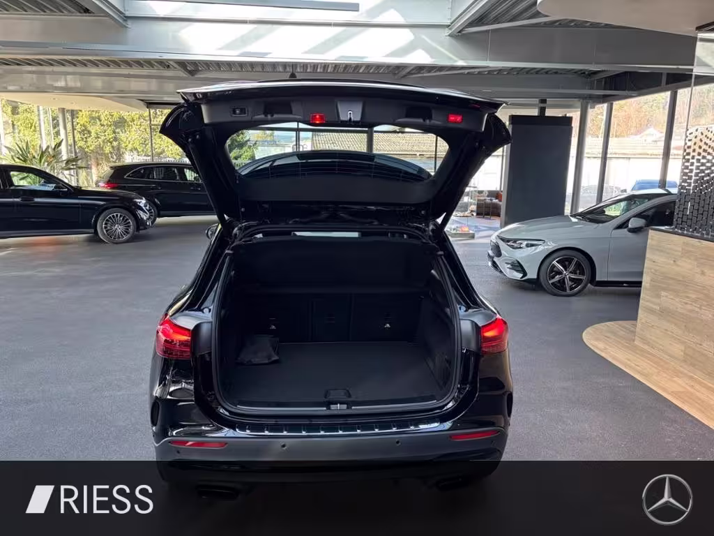 Mercedes-Benz GLA 200 d AHK AUT Kam. KlimaA LED LM PDC ParkAss GLA 200 - Bild 16