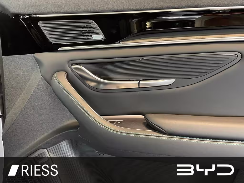 BYD SEAL U Design 2xKlima 360 AUT DynLicht HUD Kam. - Bild 12