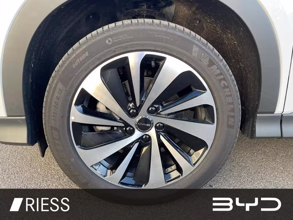 BYD SEAL U DM-i Comfort 360 AUT Fernlichtass. HUD LM Seal U - Bild 9