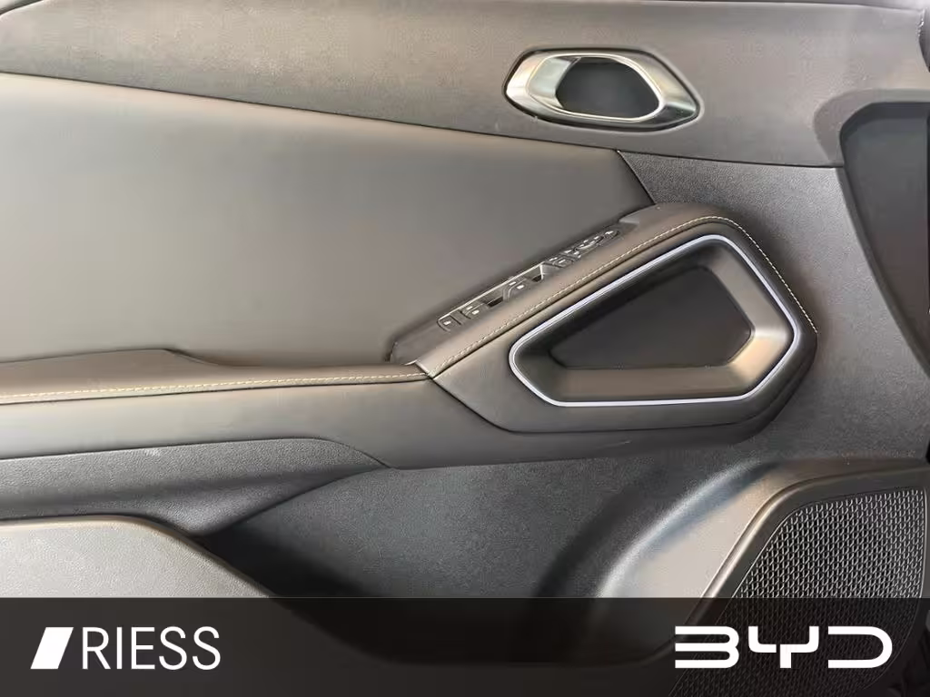 BYD ATTO 2 DM-i Boost 360 AUT Kam. LM PDC SpurH ATTO 2 - Bild 4
