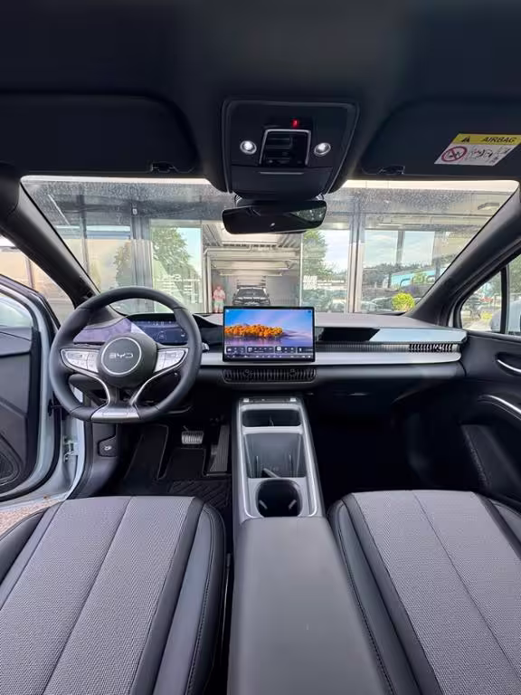 BYD Dolphin G DM-i Comfort 360 AUT Kam. KlimaA LM DOLPHIN - Bild 10