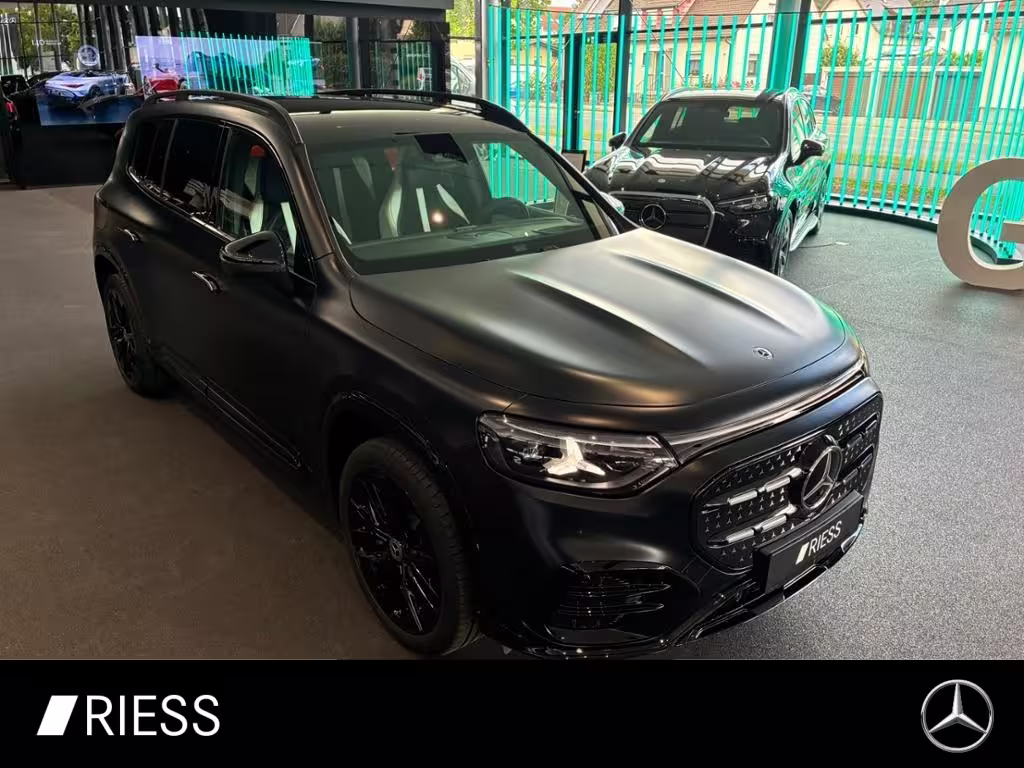 Mercedes-Benz GLB 350 4MATIC mit EQ Technologie AHK AUT HUD LM