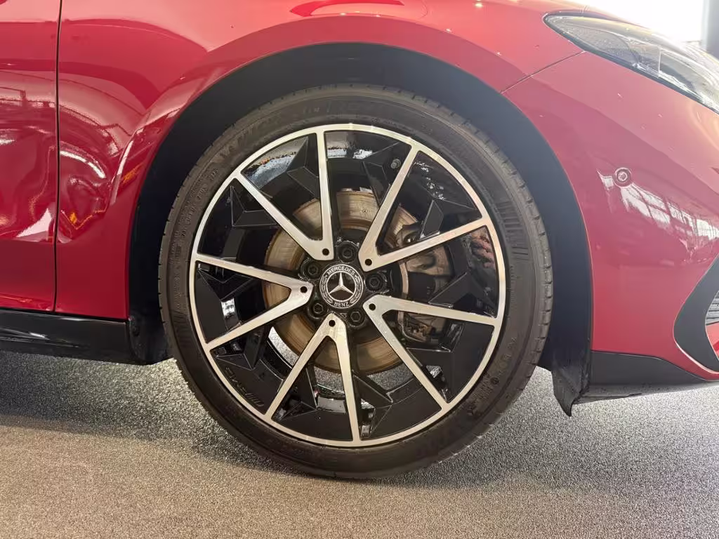 Mercedes-Benz CLA 220 4M AMG+SUPERSCREEN+HUD+MULTIBEAM+KEYL+ - Bild 9