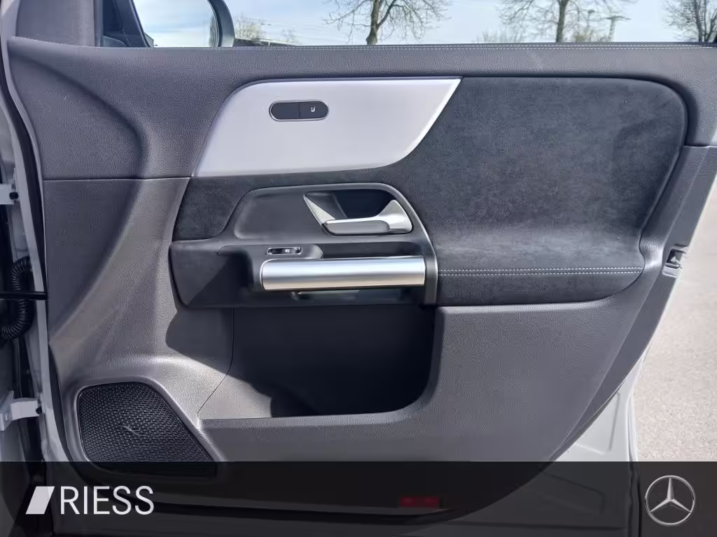 Mercedes-Benz GLA 200 AMG+AHK+MULTIBEAM+TOTWKL+KAMERA+SOUND+ GLA 200 - Bild 12