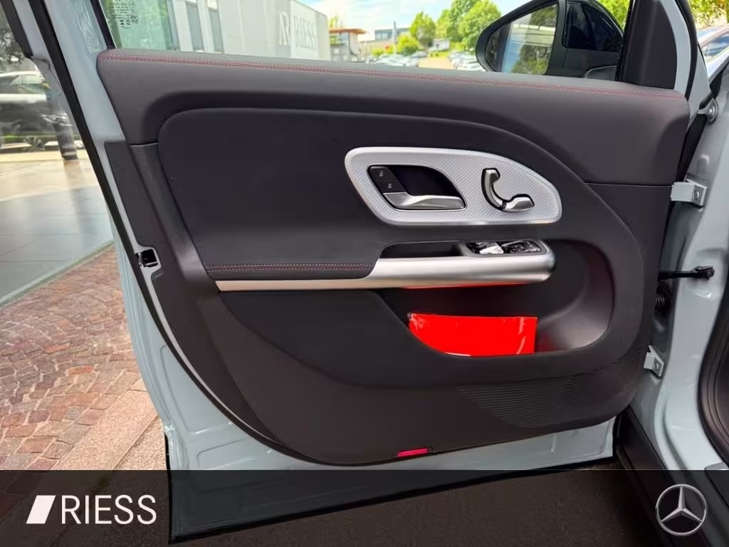 Mercedes-Benz GLB 250+ EQ AMG+AHK+PANO+360°+20+MEM+MULTIB+UVM GLB 250 - Bild 4