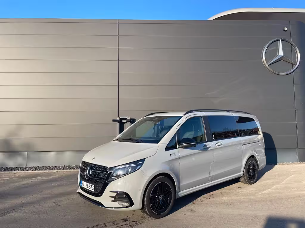 Mercedes-Benz V 300 d  AVANTG/AHK/360°KAM/4MATIC/ABSTANDSTEMP/