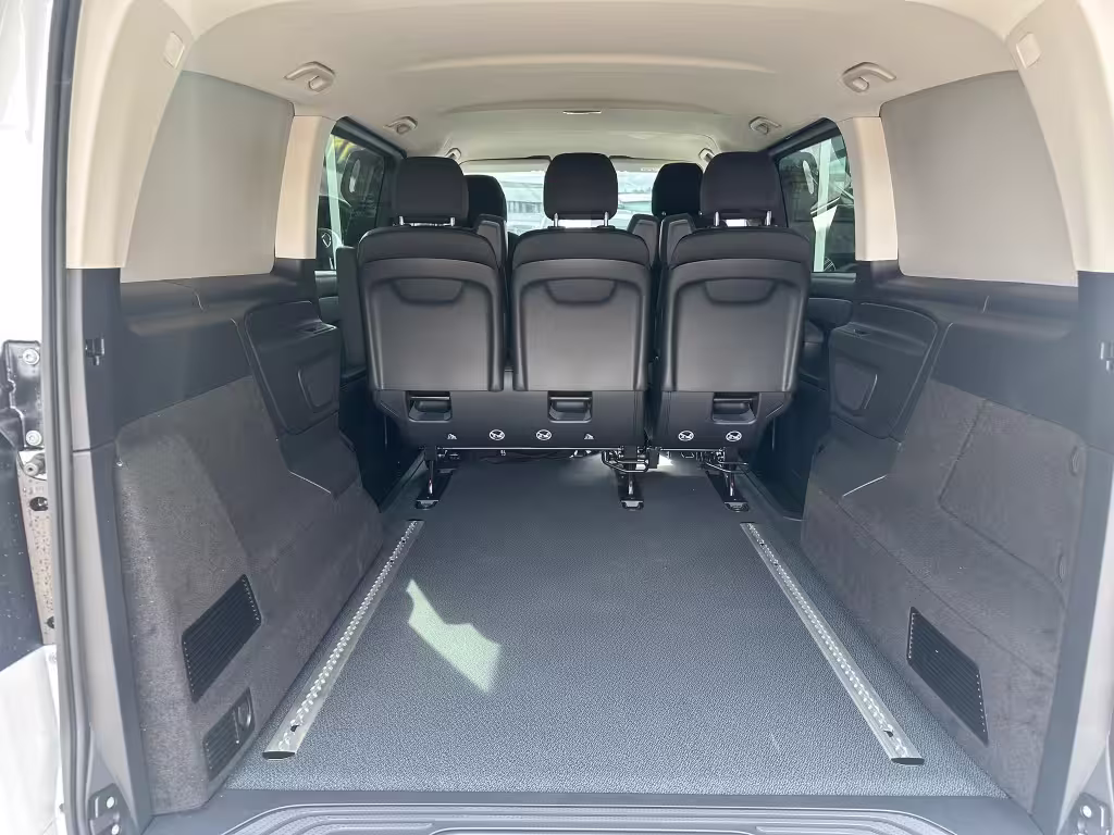 Mercedes-Benz Vito 119 CDI 4x4 Mixto Lang 360 ACC AHK AUT LM Vito - Bild 7