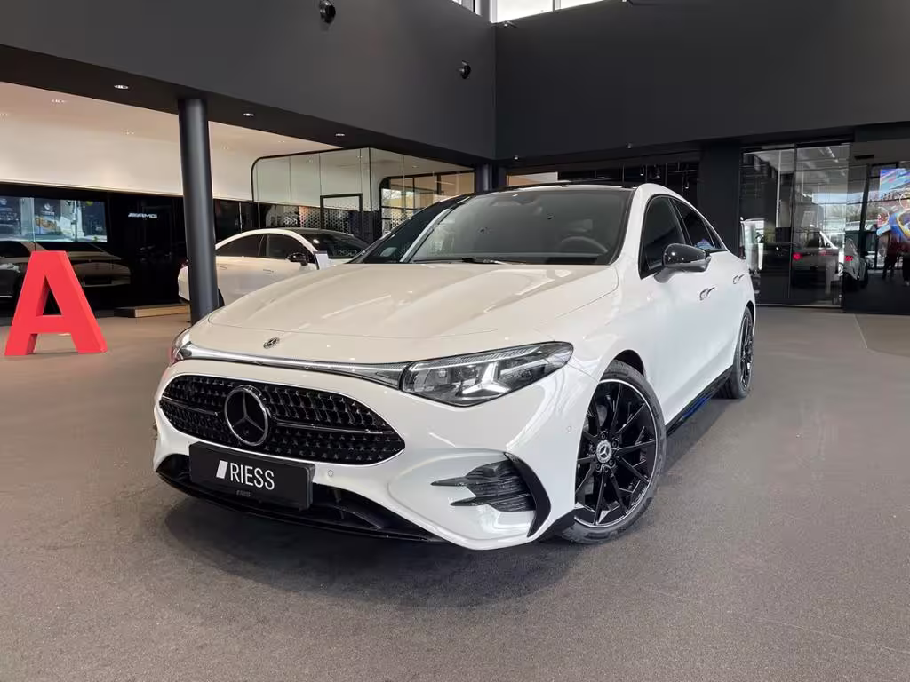 Mercedes-Benz CLA 200 AMG+PANO+SUPERSCREEN+KEYL+MULTIBEAM+360° CLA 200 - Bild 2
