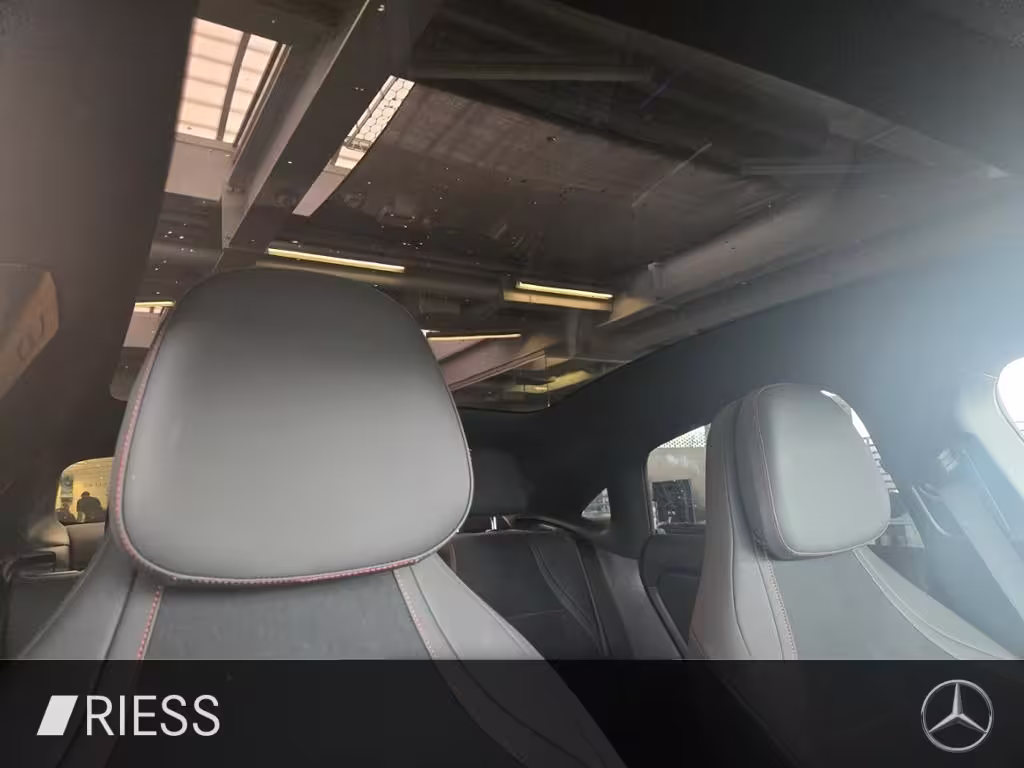 Mercedes-Benz CLA 200 4M AMG+AHK+PANO+MULTIB+MEMO+19+KEYLESS+ CLA 200 - Bild 11