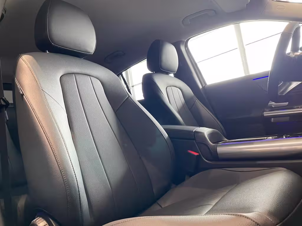 Mercedes-Benz GLA 200 d 4MATIC 360 ACC AHK AUT DynLicht Kam. GLA 200 - Bild 10