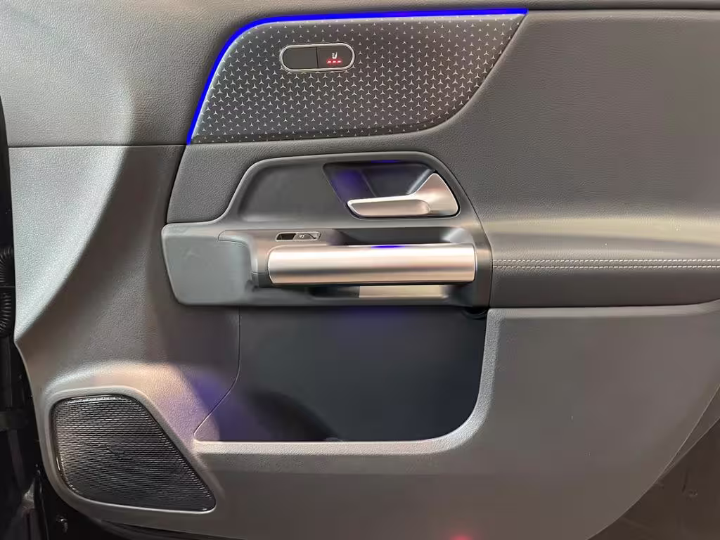 Mercedes-Benz GLA 200 d 4MATIC 360 ACC AHK AUT DynLicht Kam. GLA 200 - Bild 12