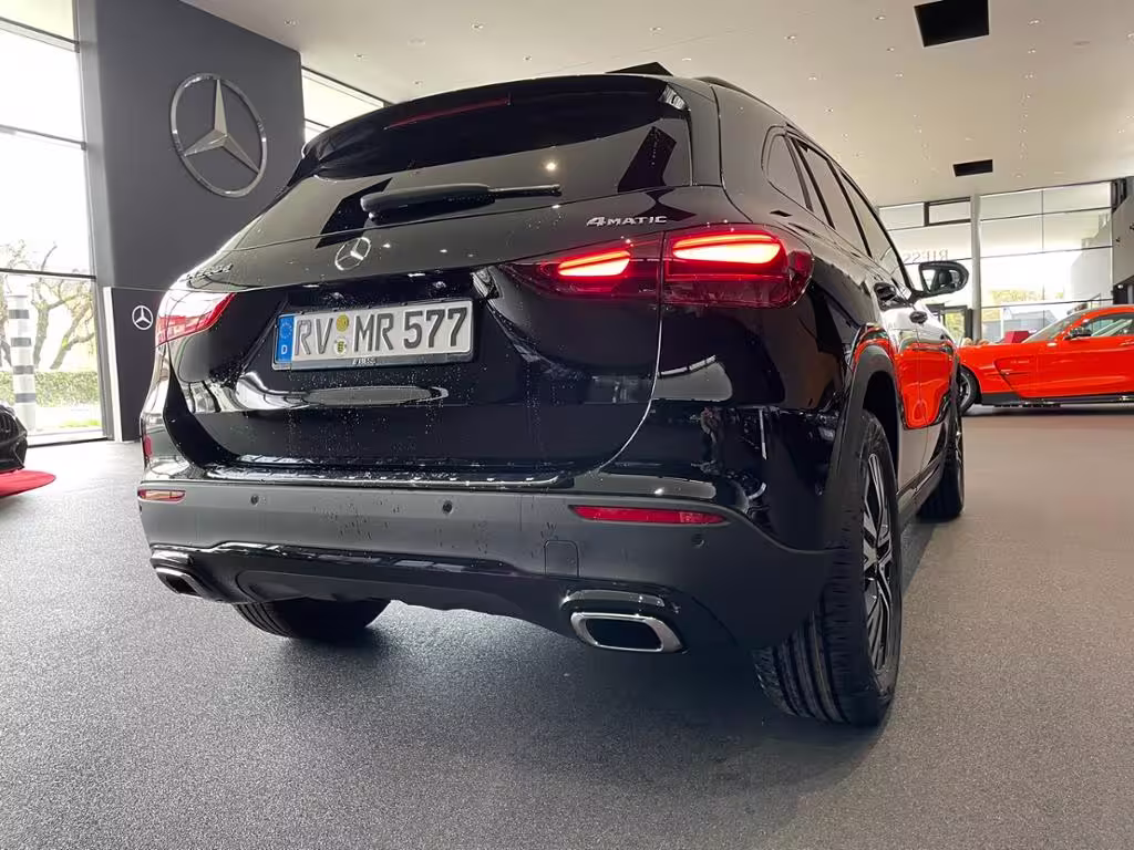 Mercedes-Benz GLA 200 d 4MATIC 360 ACC AHK AUT DynLicht Kam. GLA 200 - Bild 7