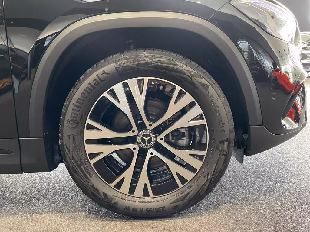 Mercedes-Benz GLA 200 d 4MATIC 360 ACC AHK AUT DynLicht Kam. GLA 200 - Bild 9