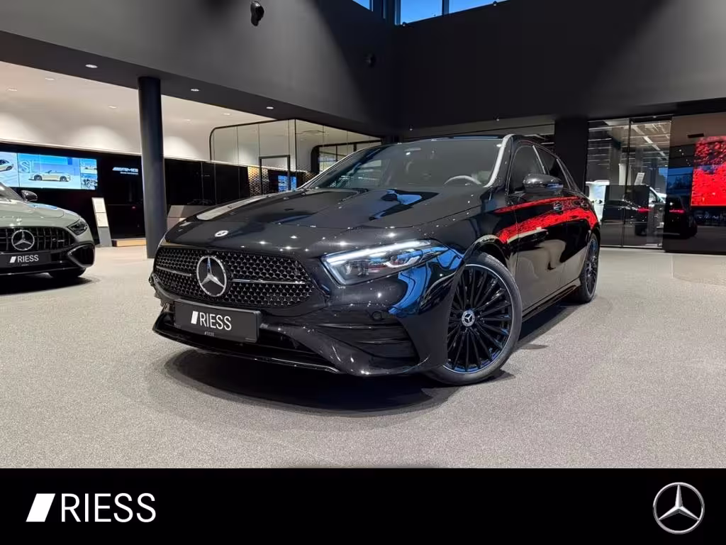 Mercedes-Benz A 180 AMG+DISTRONIC+AHK+MULTIBEAM+KEYL+TOTWKL+
