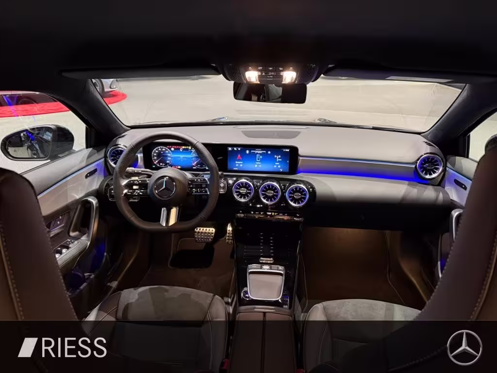 Mercedes-Benz A 180 AMG+DISTRONIC+AHK+MULTIBEAM+KEYL+TOTWKL+ - Bild 13