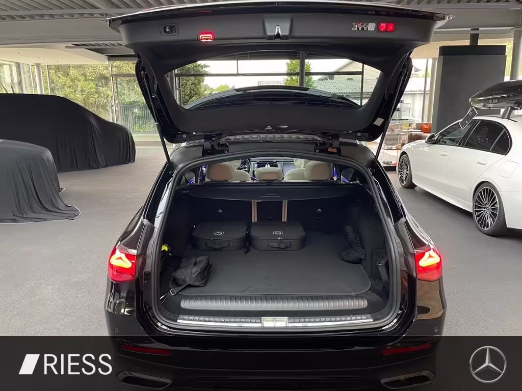 Mercedes-Benz E 300 de 4MATIC T-Modell mit EQ Hybrid Technologie E 300 - Bild 17