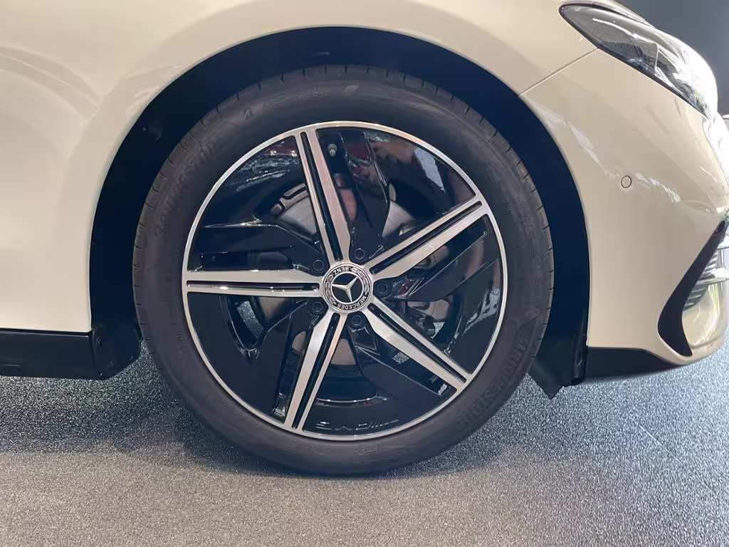 Mercedes-Benz CLA 180 SB NEU+X178+AMG+AHK+DISTR+MULTIB+KEYLESS CLA 180 Shooting Brake - Bild 9
