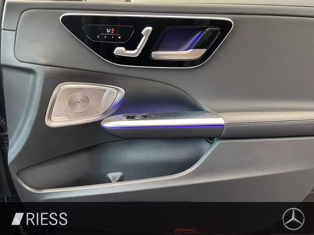 Mercedes-Benz C 300 de AMG+PANO+AHK+DISTRONIC+DIGI L+BURM+KEYL C 300 - Bild 13