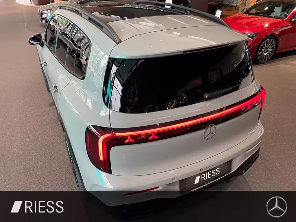 Mercedes-Benz GLB 250+ EQ AMG+AHK+DISTR+MULTIBEAM+KEYL+22 KW+ GLB 250 - Bild 7