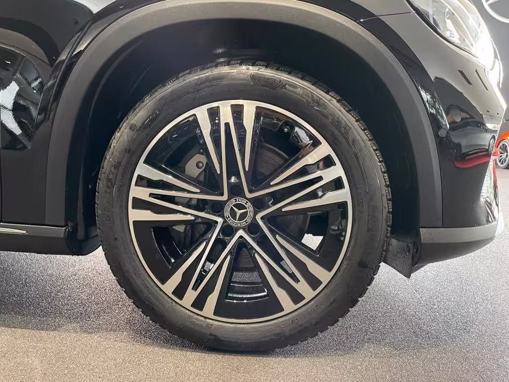 Mercedes-Benz GLC 250 elektrisch DISTRONIC+AHK+HYPERSCR+22 KW+ GLC 250 - Bild 10