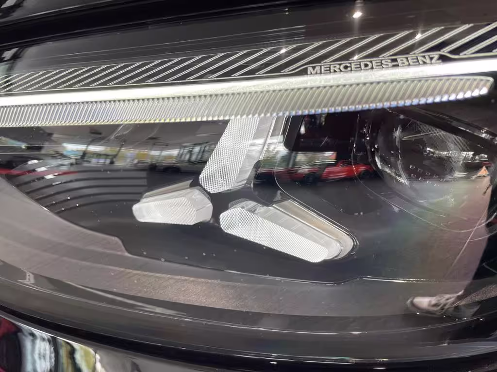 Mercedes-Benz GLC 250 elektrisch DISTRONIC+AHK+HYPERSCR+22 KW+ GLC 250 - Bild 21