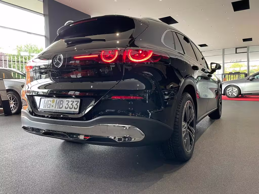 Mercedes-Benz GLC 250 elektrisch DISTRONIC+AHK+HYPERSCR+22 KW+ GLC 250 - Bild 8