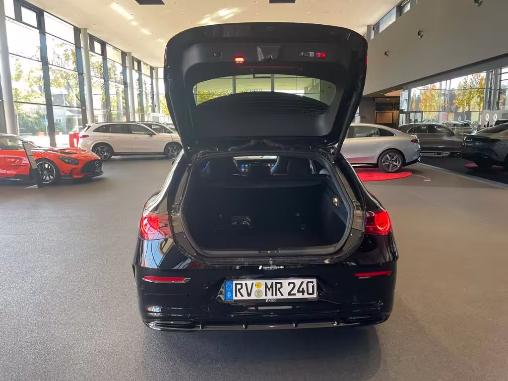 Mercedes-Benz CLA 200 4M SB AMG+HUD+AHK+BURM3D+MULTIB+DISTR+ CLA 200 Shooting Brake - Bild 19