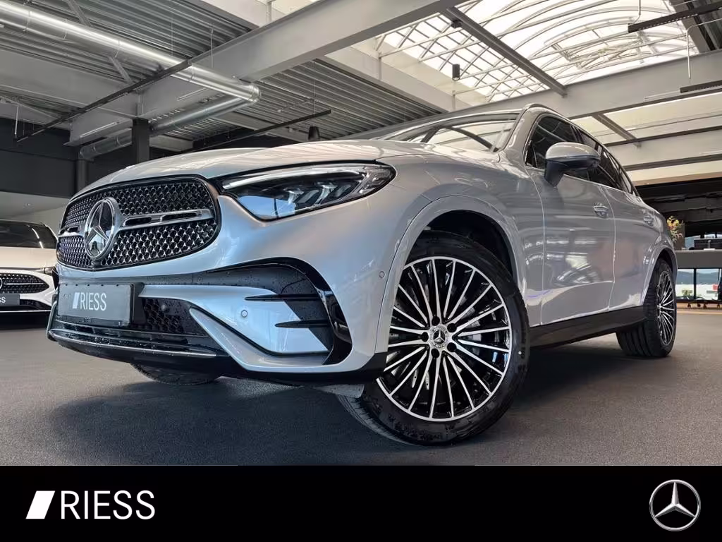 Mercedes-Benz GLC 200 d 4M AMG+AHK+HANDS-FREE+360°+MEMO+SOUNDS