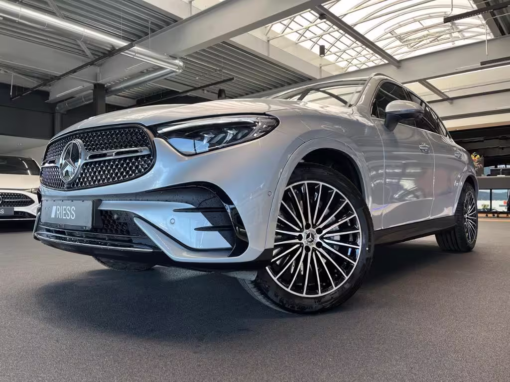 Mercedes-Benz GLC 200 d 4M AMG+AHK+HANDS-FREE+360°+MEMO+SOUNDS GLC 200 - Bild 2