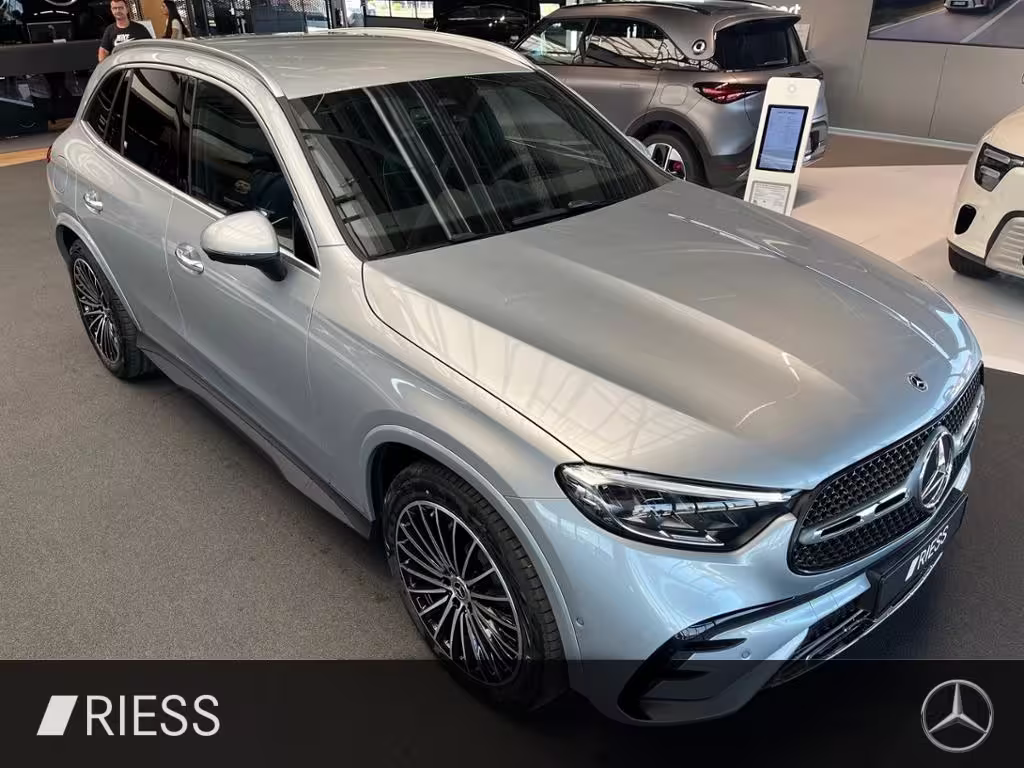 Mercedes-Benz GLC 200 d 4M AMG+AHK+HANDS-FREE+360°+MEMO+SOUNDS GLC 200 - Bild 8
