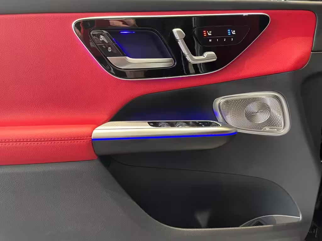 Mercedes-Benz GLC 300 Coupé AMG+PANO+HUD+AIRMATIC+HA LENK+KEYL - Bild 3