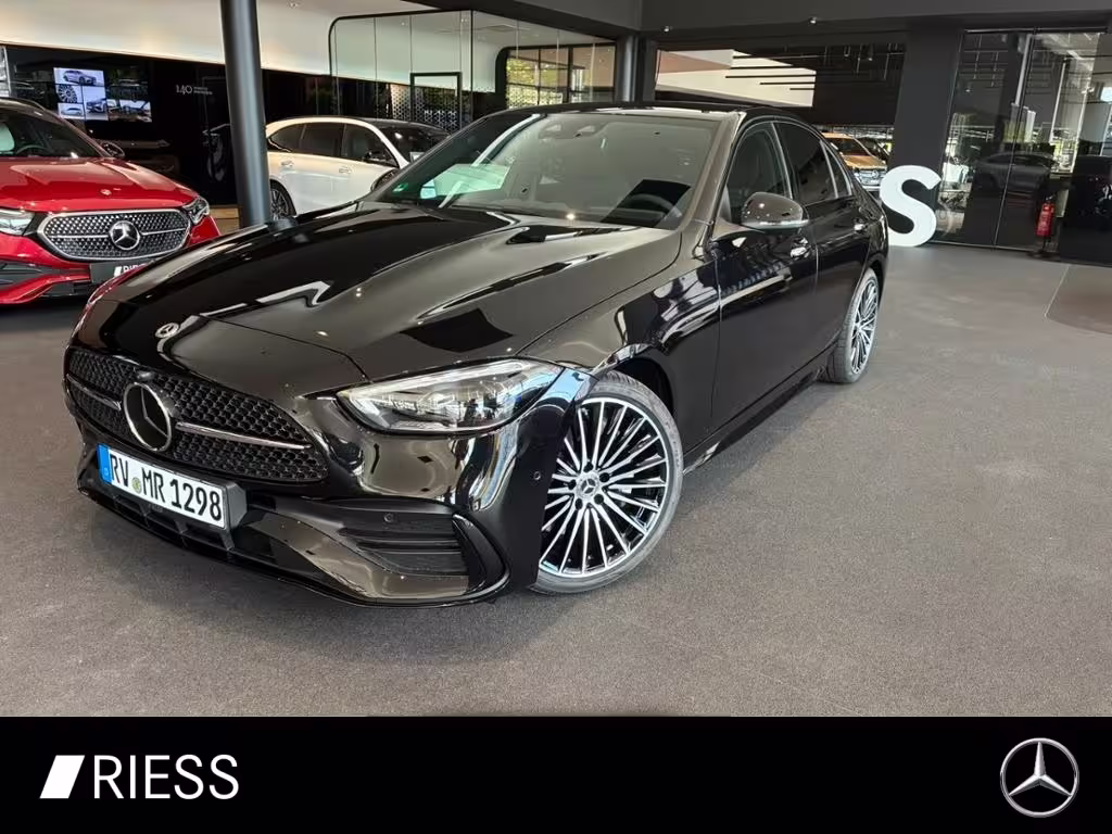 Mercedes-Benz C 300 4M AMG+PANO+AHK+DISTRONIC+MEMORY+DIGI L++
