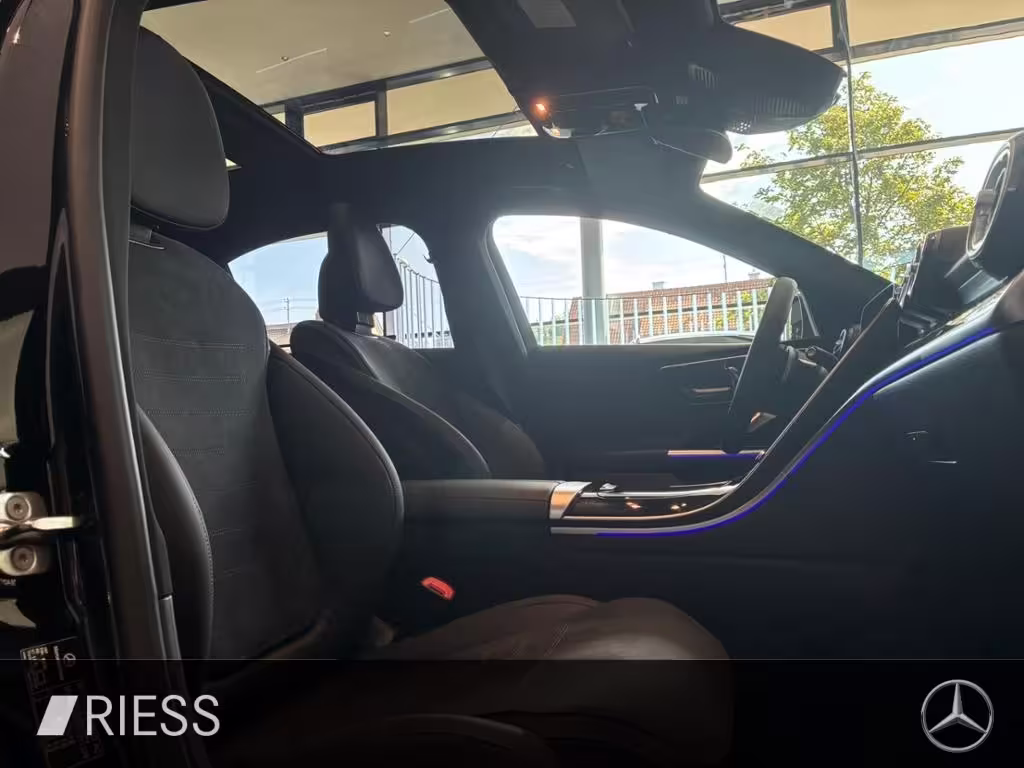 Mercedes-Benz C 300 4M AMG+PANO+AHK+DISTRONIC+MEMORY+DIGI L++ C 300 - Bild 11
