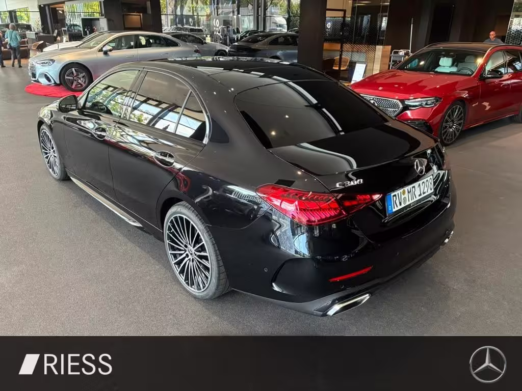 Mercedes-Benz C 300 4M AMG+PANO+AHK+DISTRONIC+MEMORY+DIGI L++ C 300 - Bild 7