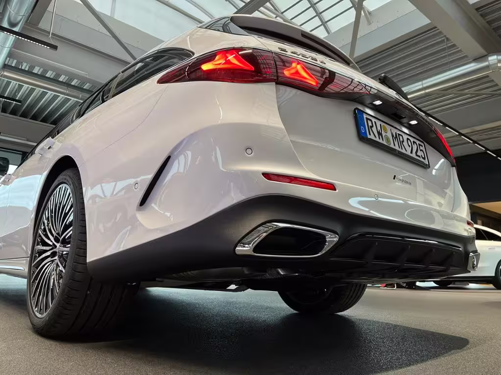 Mercedes-Benz E 450 d 4M T AMG+AHK+PANO+20+BURM4D+360°+DIGI-L E 450 - Bild 17