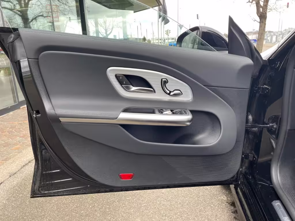 Mercedes-Benz CLA 350 4M EQ AUT Kam. KeyLess KlimaA LED LM SHZ CLA 350 - Bild 3