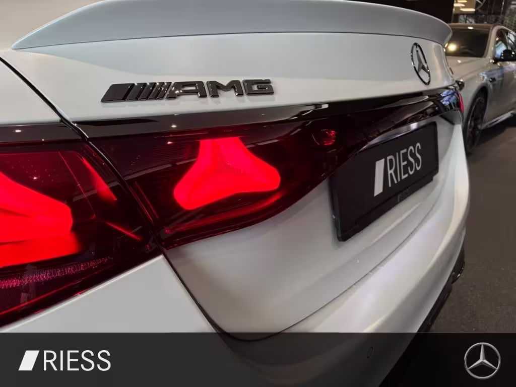 Mercedes-Benz E 53 AMG HYBRID PANO+HUD+HA LENKUNG+SUPERSCR+AHK E 53 AMG - Bild 16
