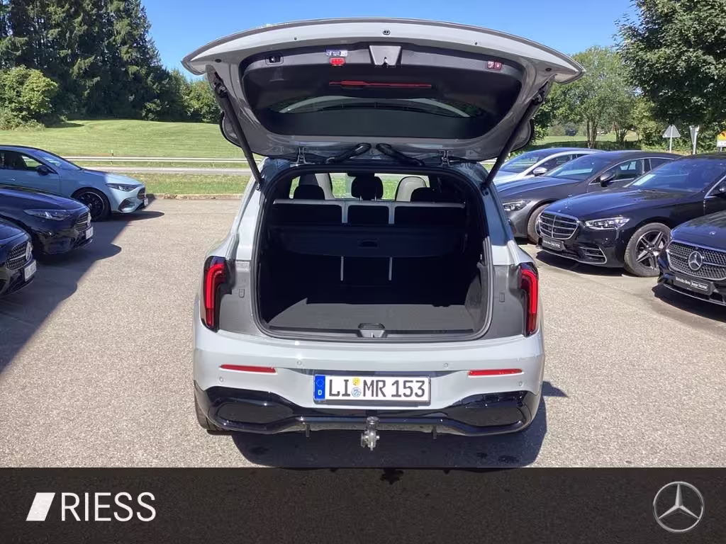 Mercedes-Benz GLB 200 AMG+AHK+SUPERSCR+MULTIBEAM+KEYL+360+BURM GLB 200 - Bild 17