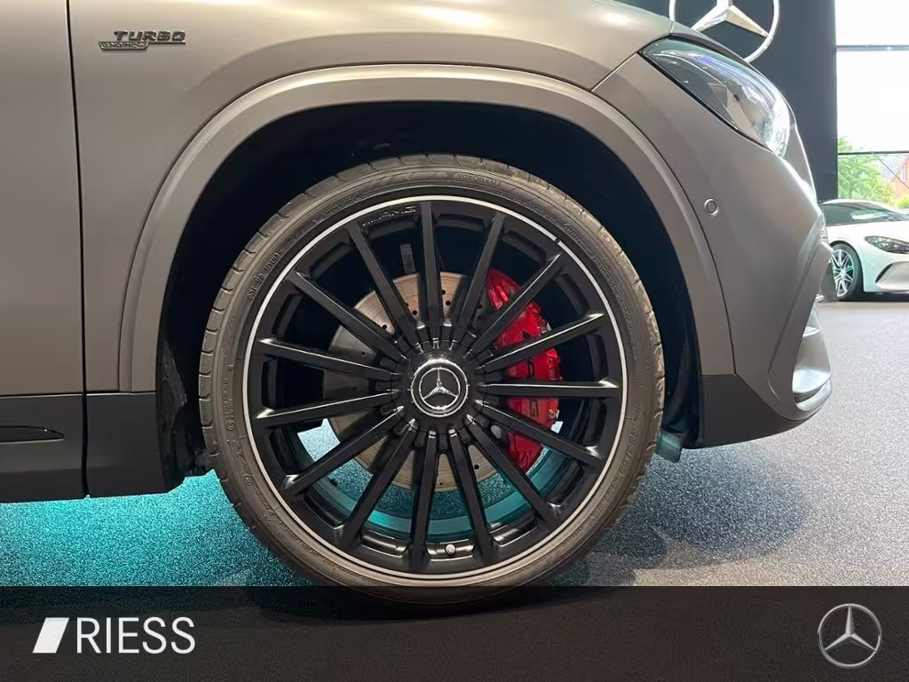 Mercedes-Benz GLA 45 S AMG PANO+DISTR+MULTIBEAM+KEYL+AHK+360° GLA 45 AMG - Bild 10